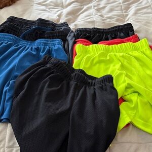Asst (nike, gap,old navy)Kids  soccer shorts
Package deal all for one price!